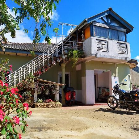 Fairy Hostel Νουβάρα Ελίγια Εξωτερικό φωτογραφία