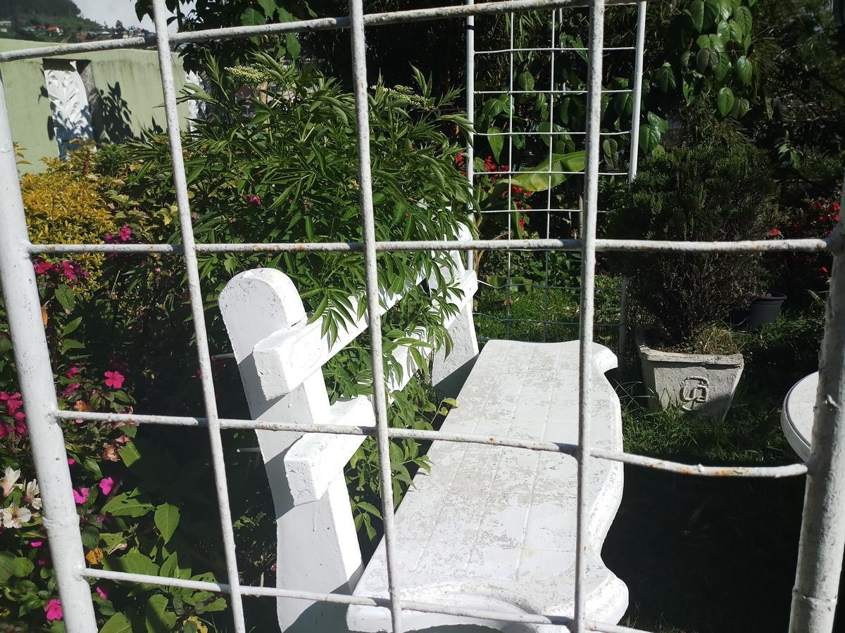 Fairy Hostel Νουβάρα Ελίγια Εξωτερικό φωτογραφία